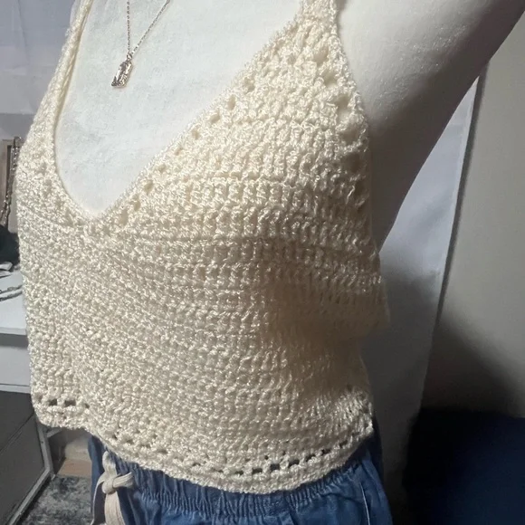 POL crochet top - Picture 2 of 4